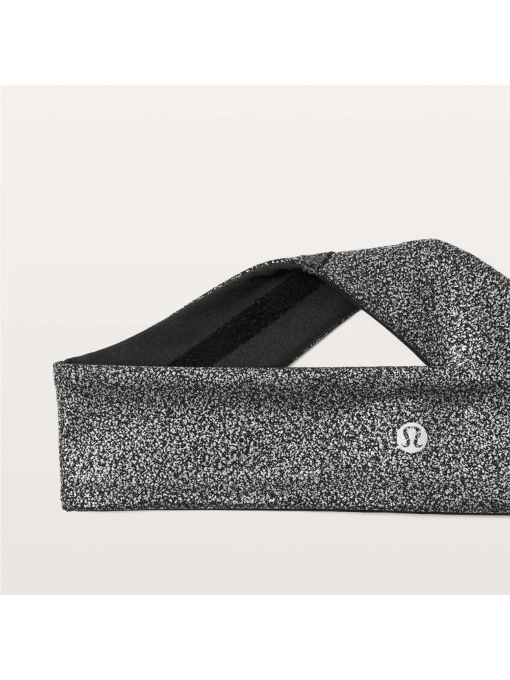 Lululemon Fly Away Tamer Headband II Luxtreme RETIRED